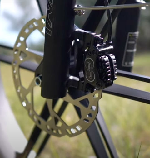 4 piston brake calipers